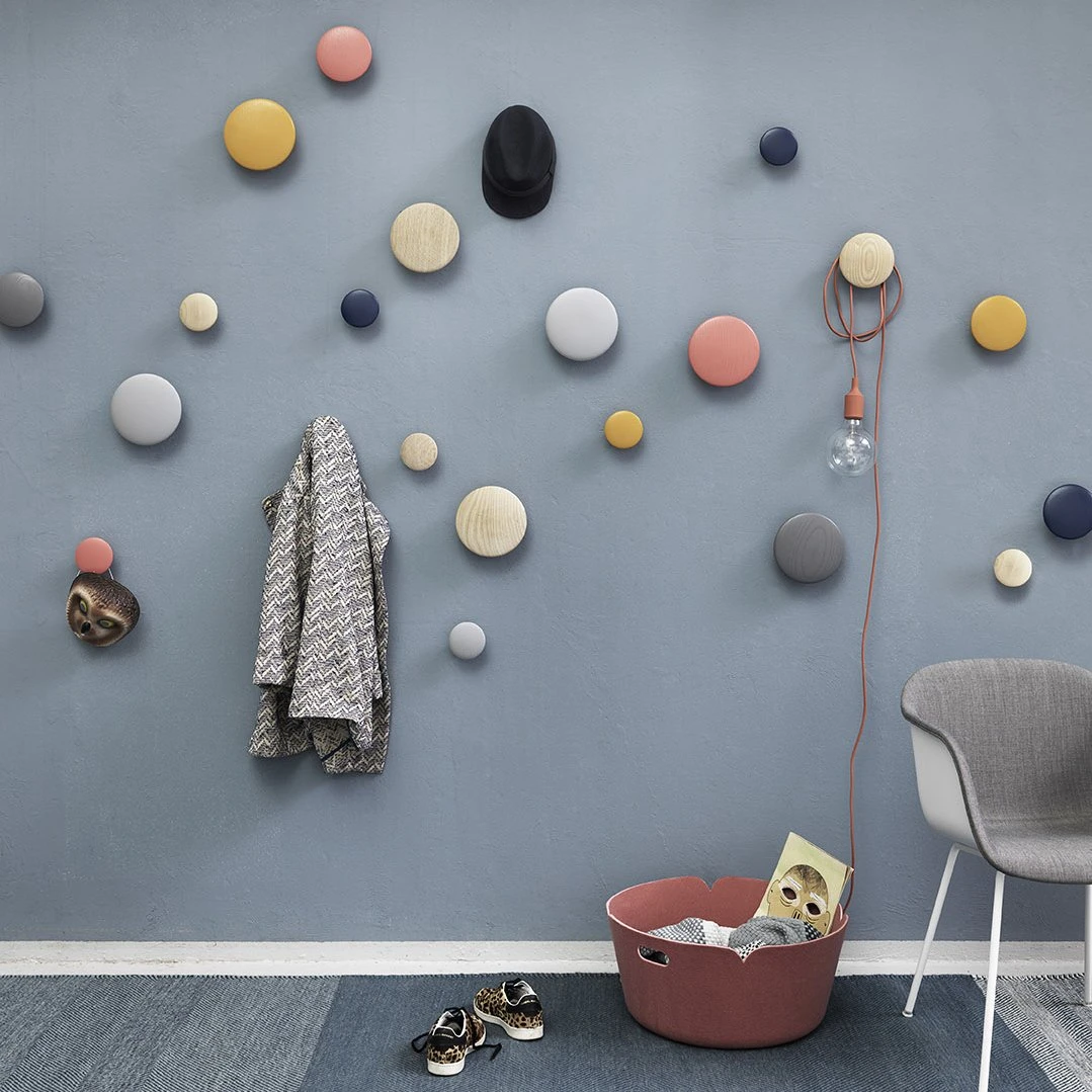 Muuto Dots Wandhaak Essenhout - Afbeelding 2