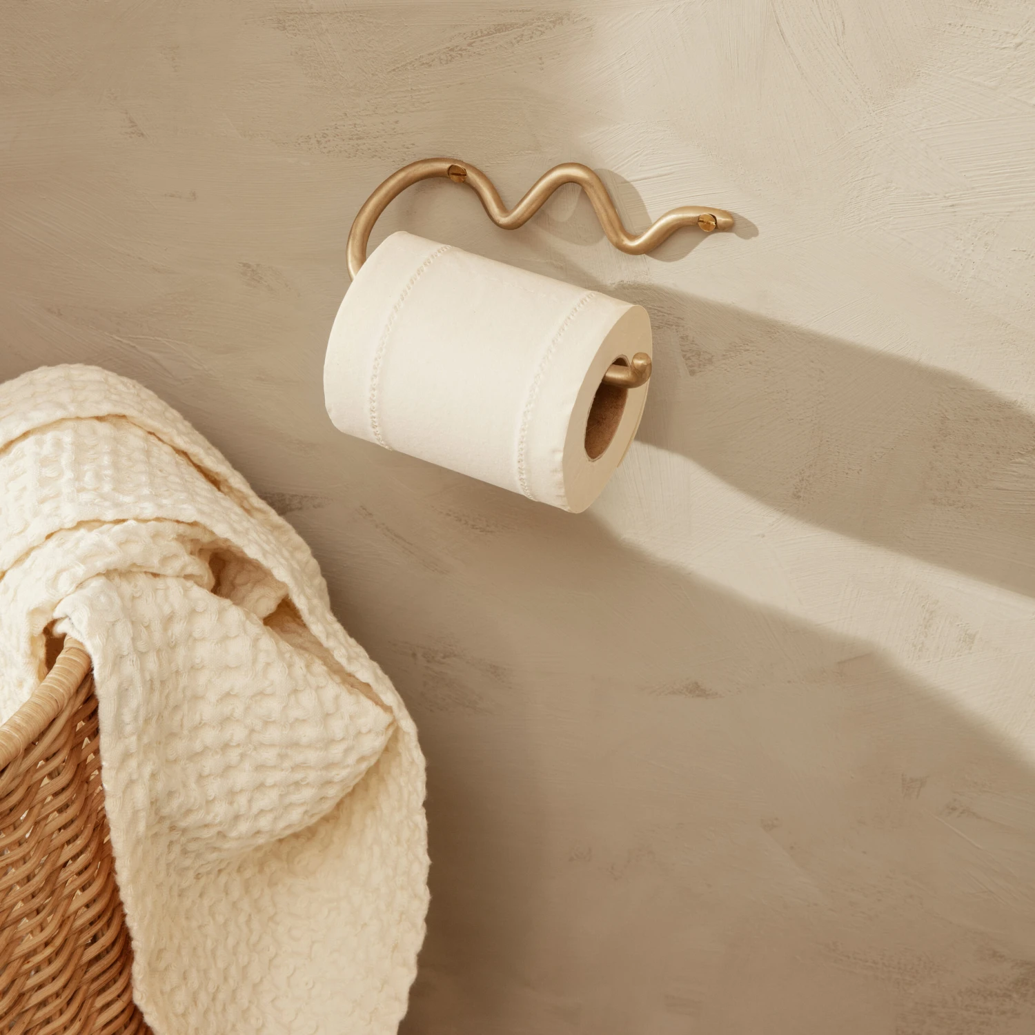 Ferm LIVING Curvature Toiletpapierhouder - Afbeelding 2
