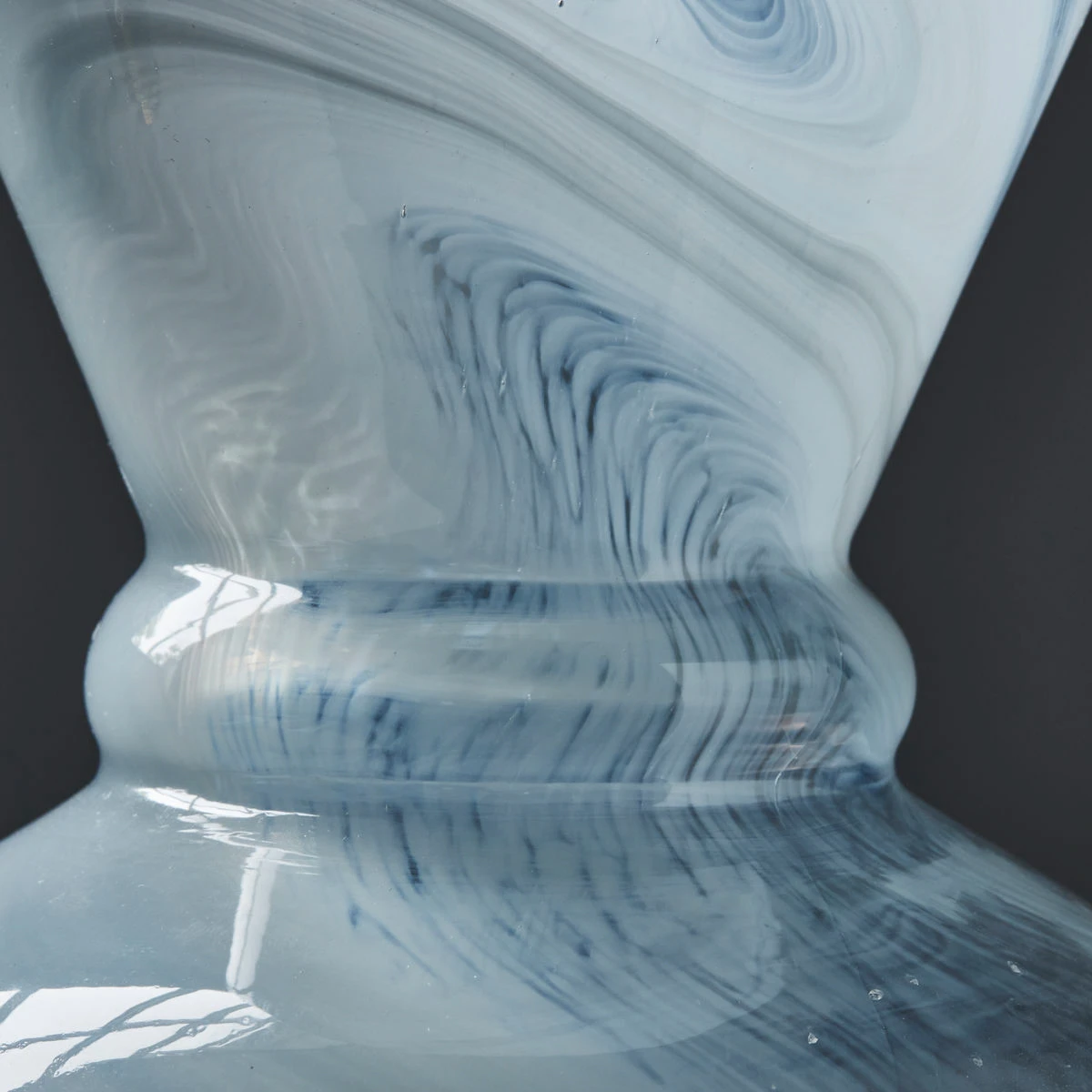 House Doctor Viel Vaas 25 Cm - Afbeelding 3