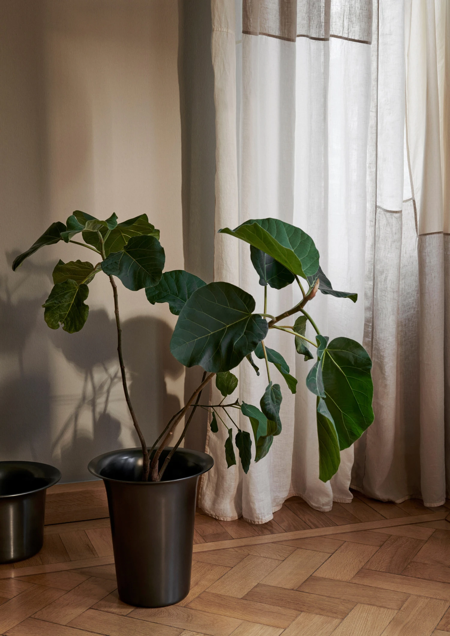 Ferm LIVING Spun Alu Mand Hoog Ø35 Cm - Afbeelding 3