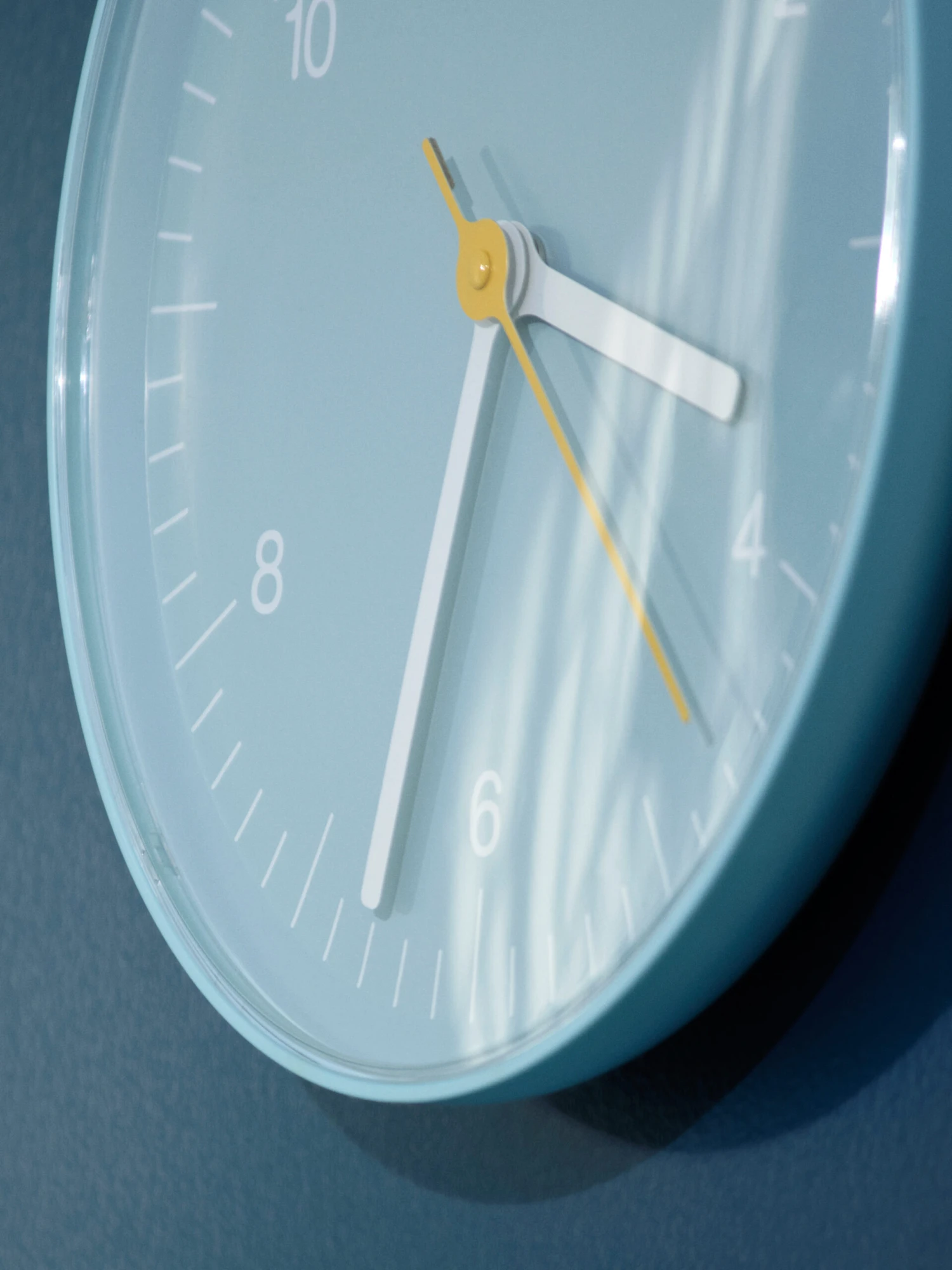 Hay Wall Clock Wandklok Ø26,5 Cm - Afbeelding 2