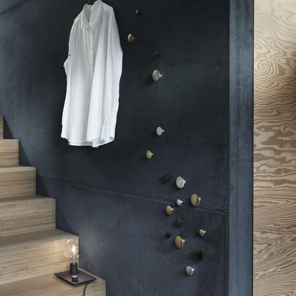 Muuto Dots Wandhaak Messing - Afbeelding 2